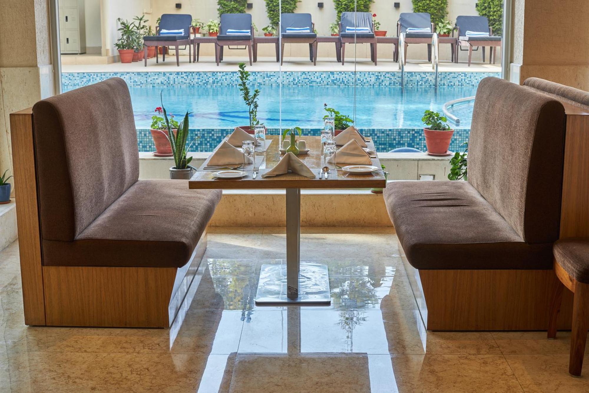 Hotel Crowne Imperial Κατμαντού Εξωτερικό φωτογραφία
