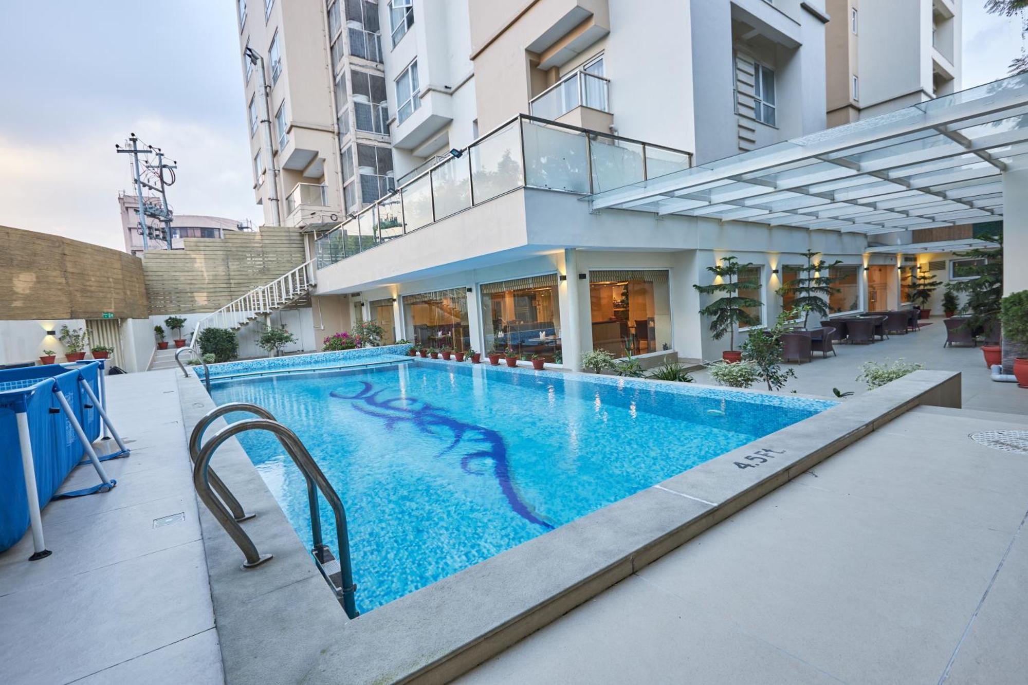 Hotel Crowne Imperial Κατμαντού Εξωτερικό φωτογραφία