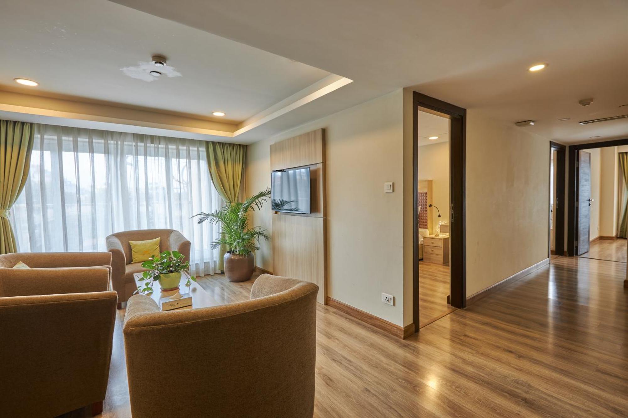 Hotel Crowne Imperial Κατμαντού Εξωτερικό φωτογραφία