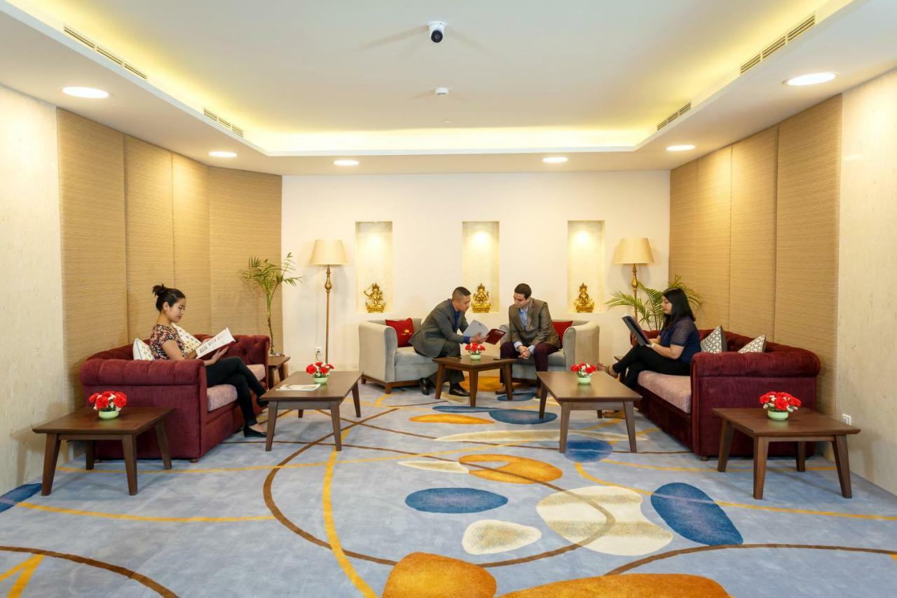 Hotel Crowne Imperial Κατμαντού Εξωτερικό φωτογραφία