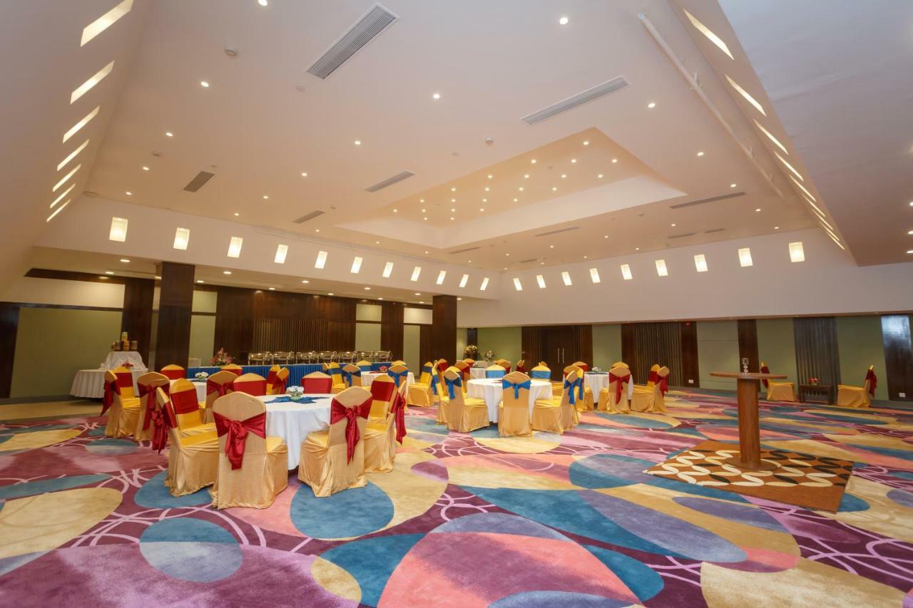 Hotel Crowne Imperial Κατμαντού Εξωτερικό φωτογραφία