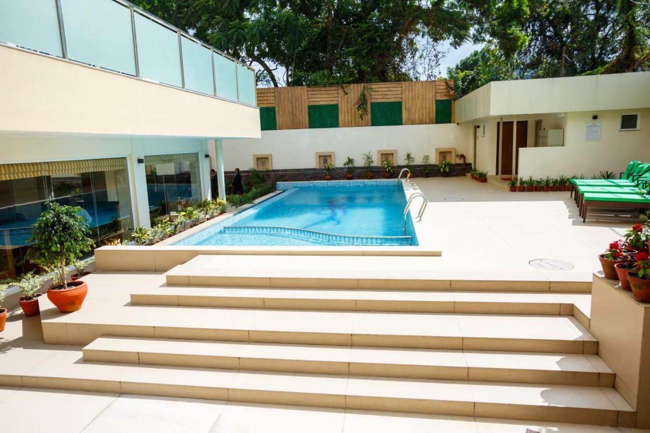 Hotel Crowne Imperial Κατμαντού Εξωτερικό φωτογραφία